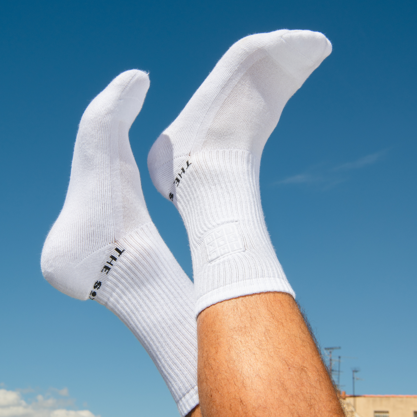 WHITE SOCKS